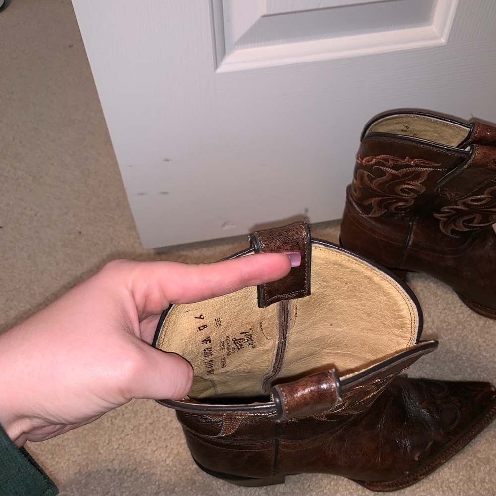 Tony Lama pointed toe boots